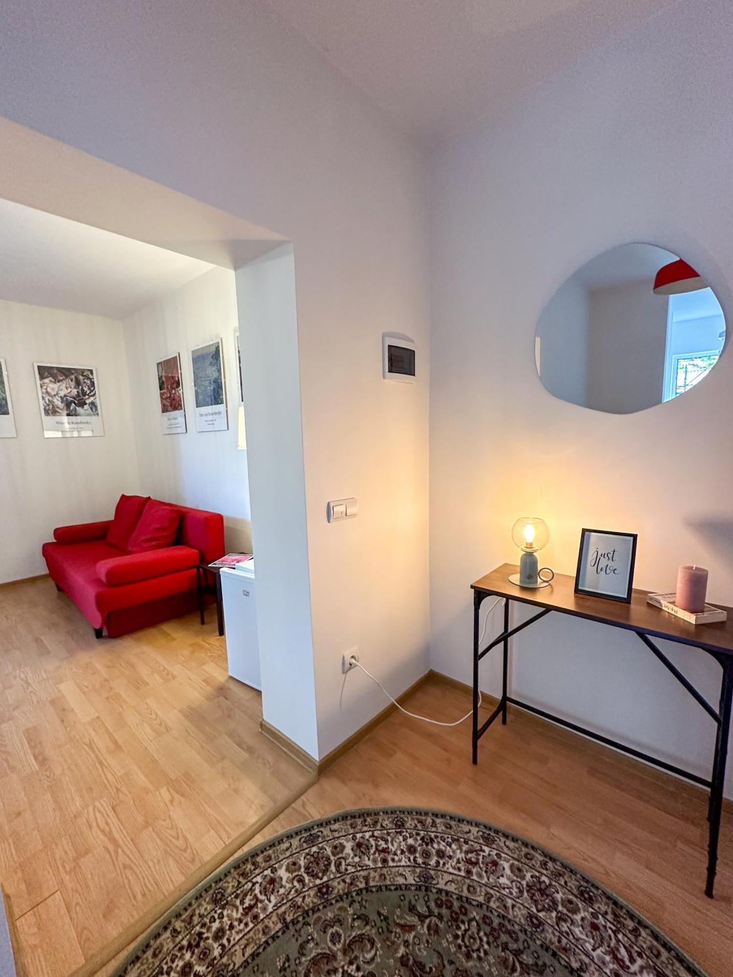 Serenity House Apartments シビウ 部屋 写真